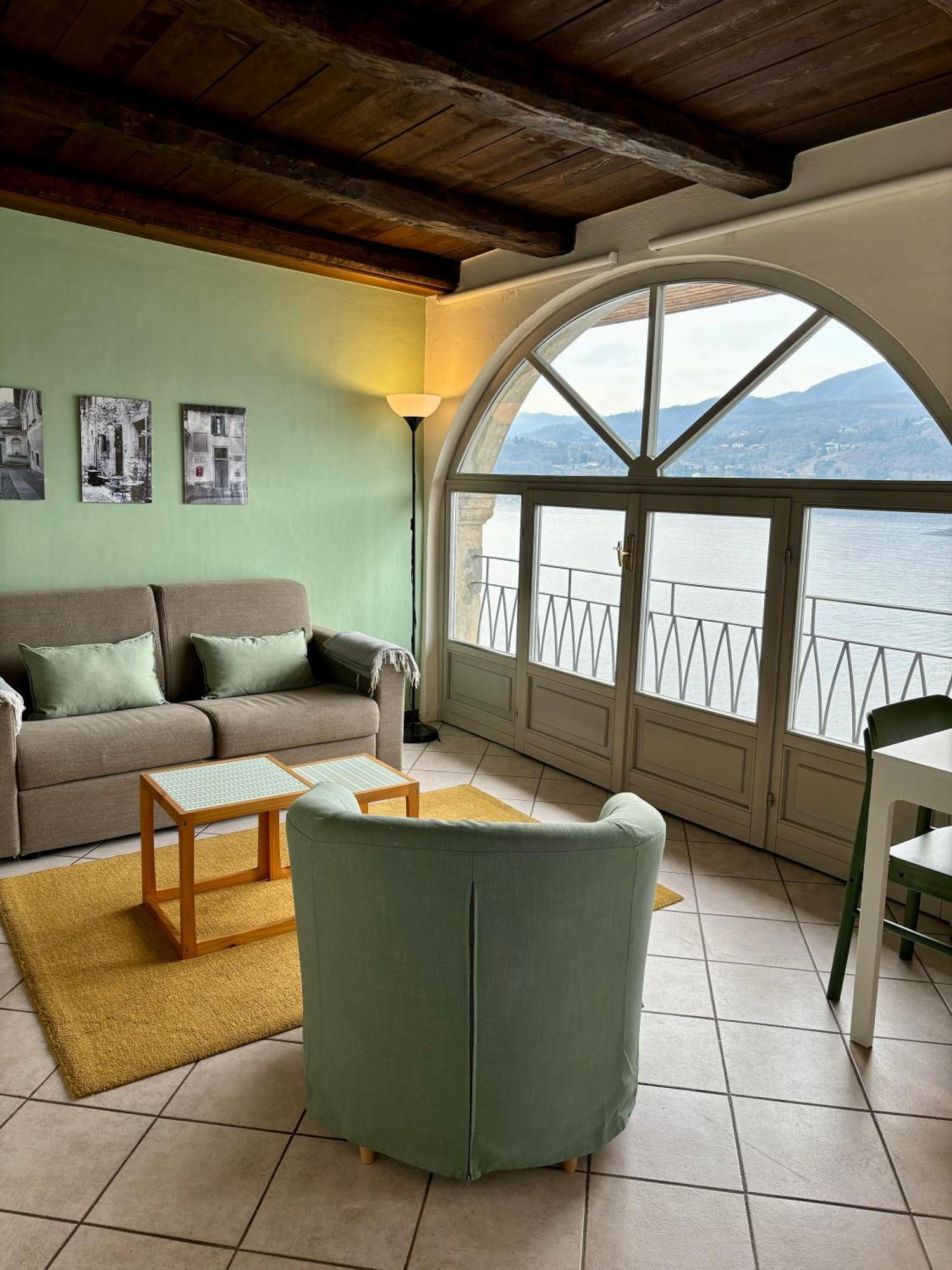 -Ortaflats- Appartamento l'Isola Orta San Giulio Esterno foto