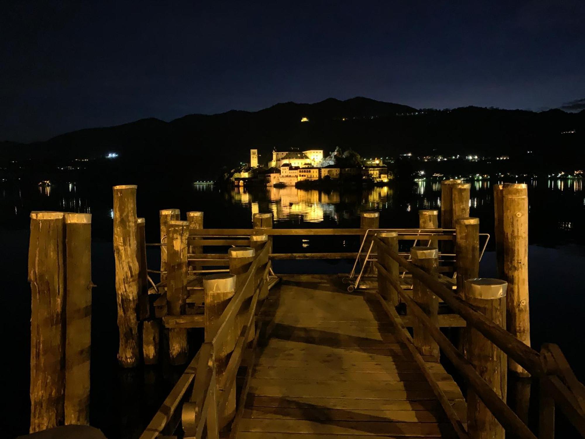 -Ortaflats- Appartamento l'Isola Orta San Giulio Esterno foto