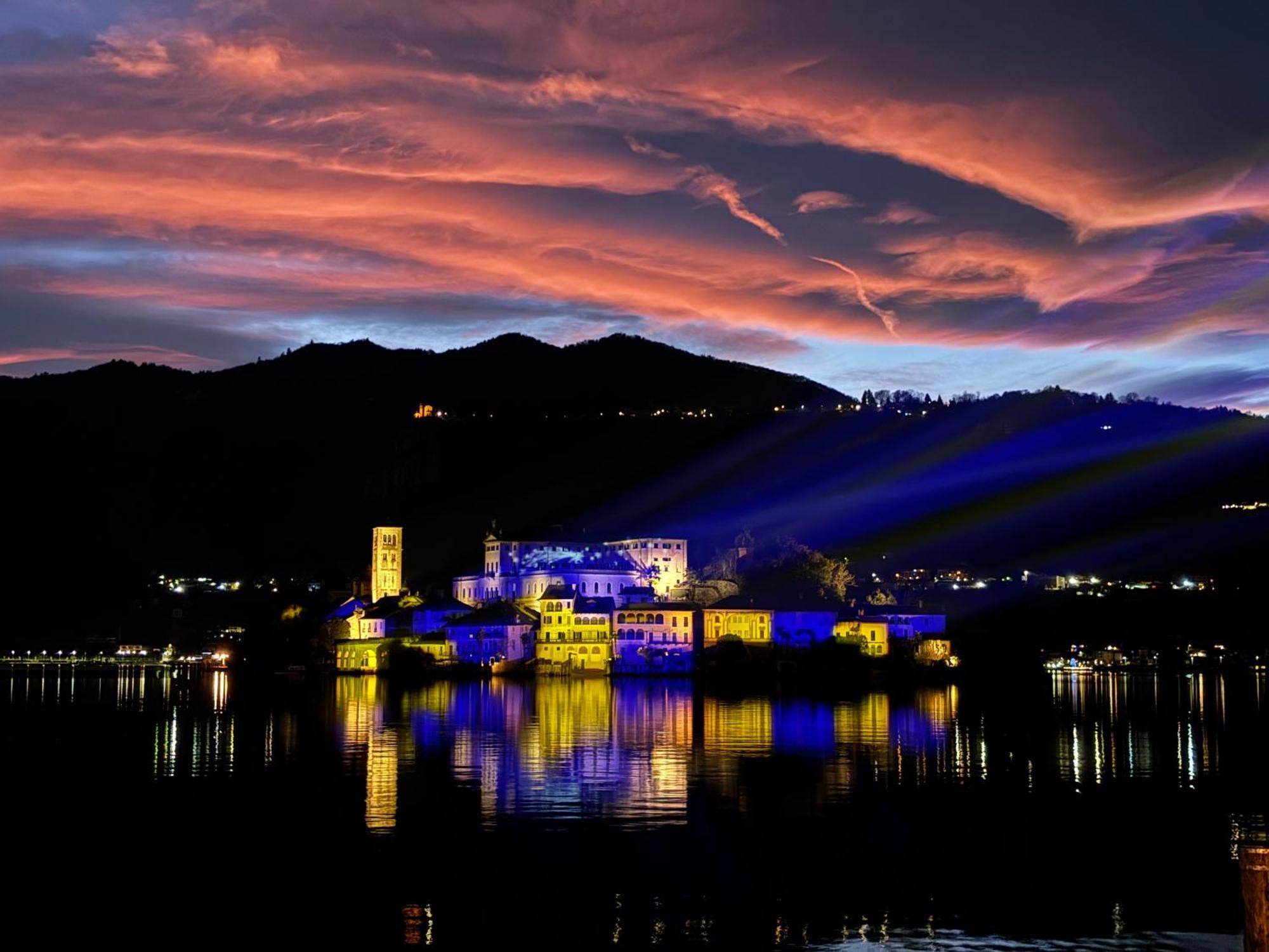 -Ortaflats- Appartamento l'Isola Orta San Giulio Esterno foto
